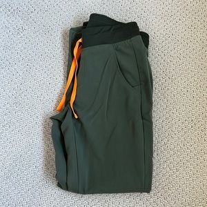 Figs scrub pants XXS dark green